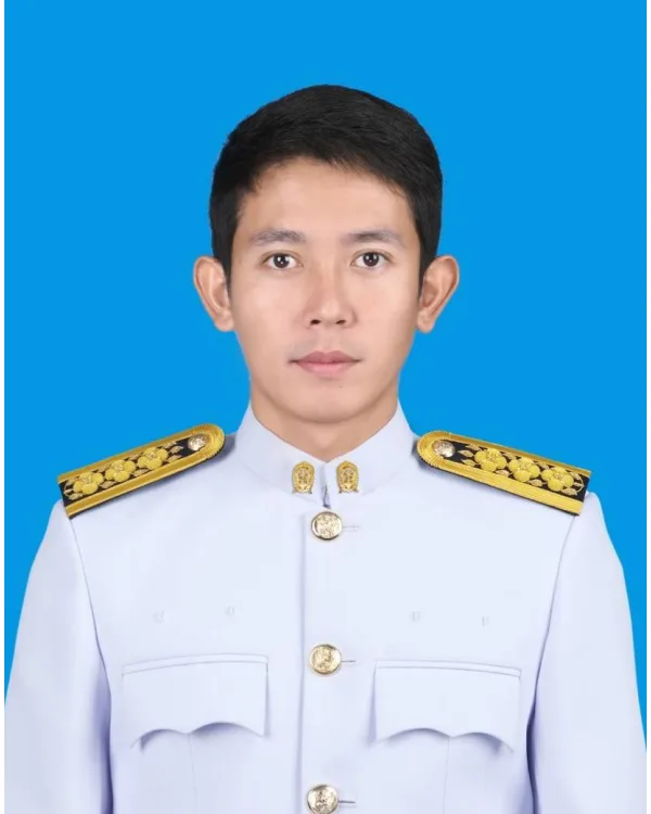 นายสิทธิศักดิ์ พรมสีแก้ว