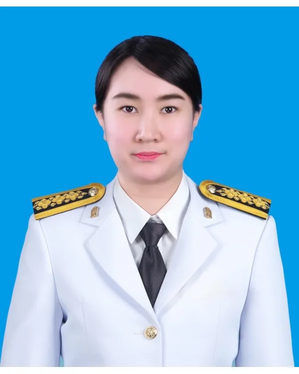 นางเพชรี ศรีบุญเรือง