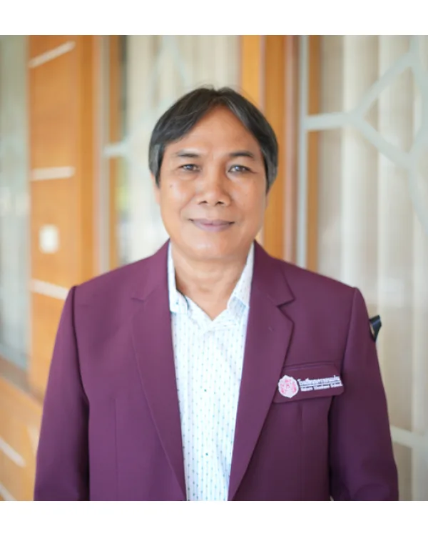 นายสนอง พรมที