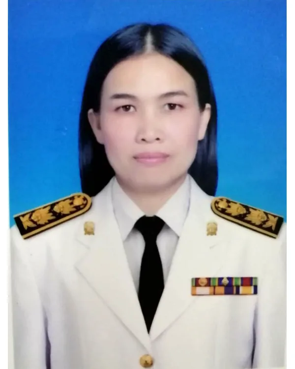 นางนาถศิริ อันทอง