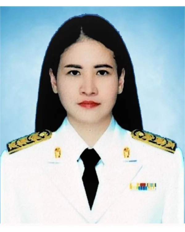 นางสาวนนทิชา บุษราคัม