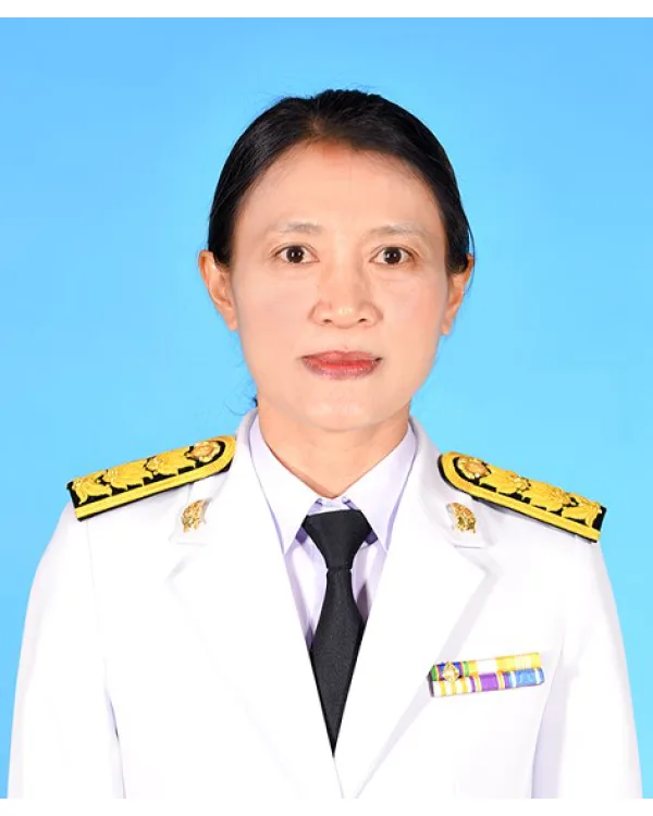 นางวิยะดา จ้ำนอก